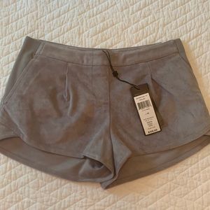 New BCBGMaxazria Moss Grey Suede Like Dress Shorts Size XS